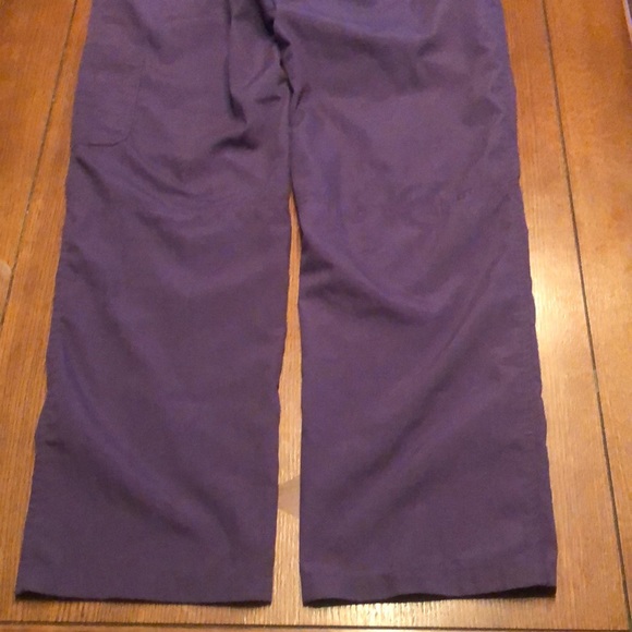 QQCherry purple scrub pants uniform medium - Picture 7 of 7